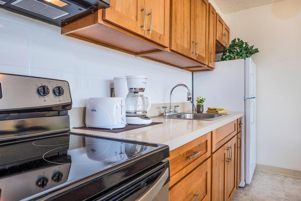 Waikiki Banyan 3411 Ocean View - FREE PARKING Apartment Honolulu Bagian luar foto