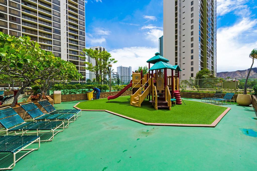 Waikiki Banyan 3411 Ocean View - FREE PARKING Apartment Honolulu Bagian luar foto